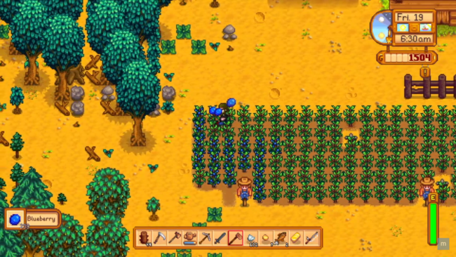 The main character in Stardew Valley farming on a Summer day.